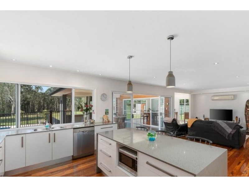 64 Heinemann Road, Redland Bay QLD 4165