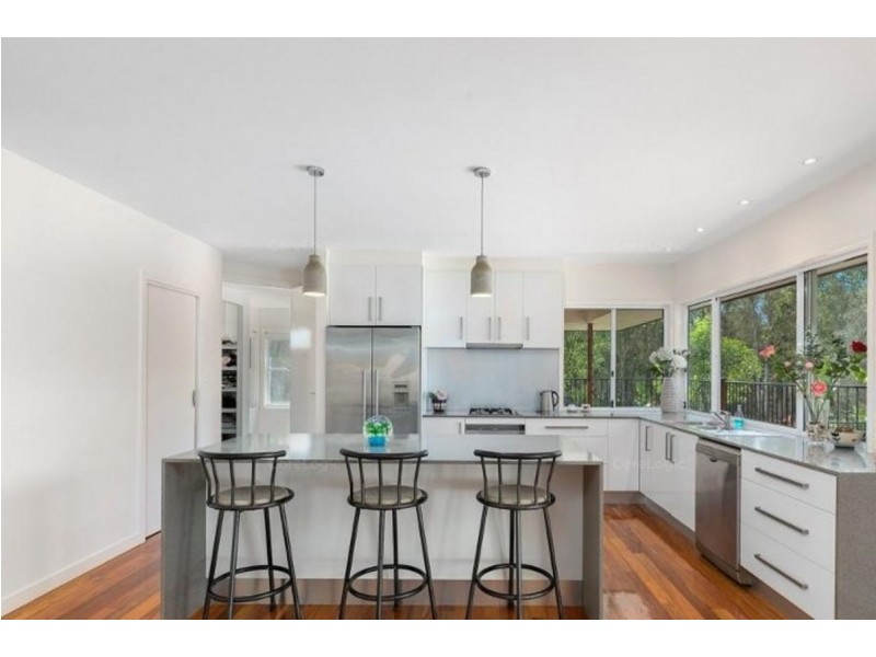 64 Heinemann Road, Redland Bay QLD 4165