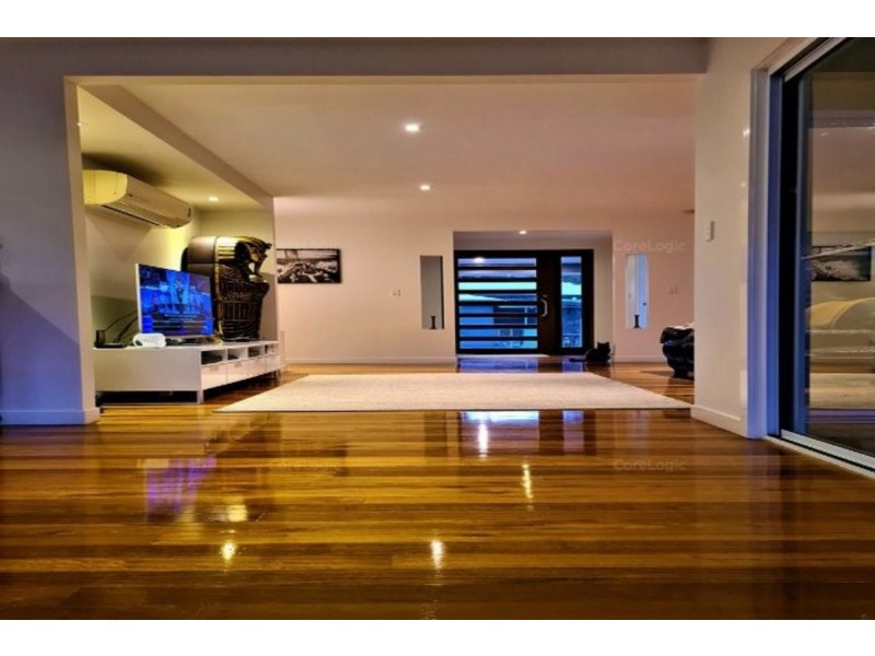 64 Heinemann Road, Redland Bay QLD 4165