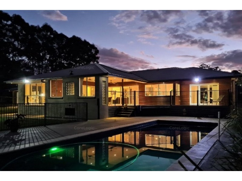 64 Heinemann Road, Redland Bay QLD 4165