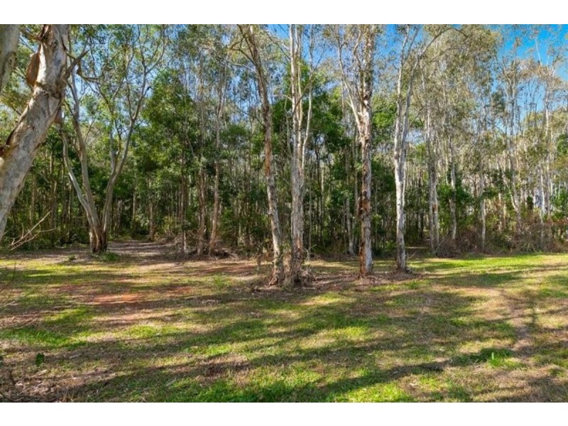 64 Heinemann Road, Redland Bay QLD 4165