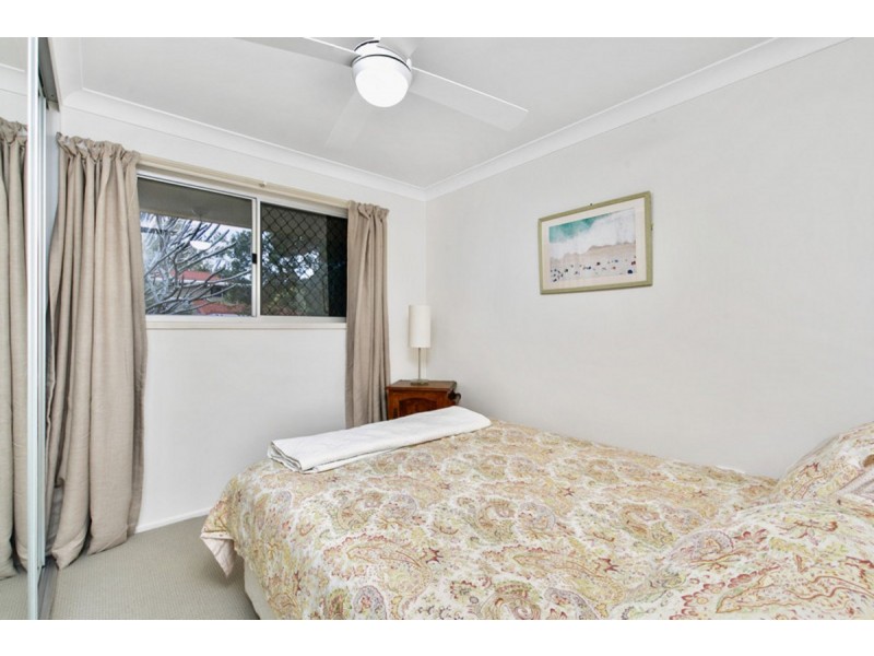 4 Rosebud Esplanade, Victoria Point QLD 4165