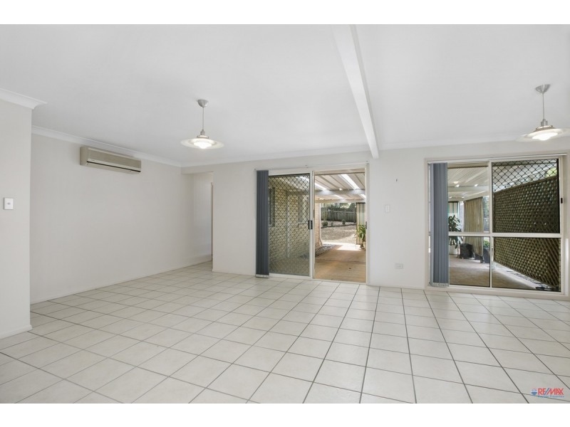 8 Pentland Close, Birkdale QLD 4159