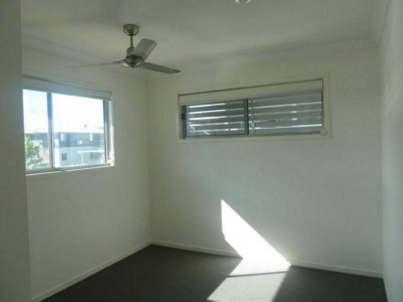 12/15-21 St Anthony Drive, Alexandra Hills QLD 4161
