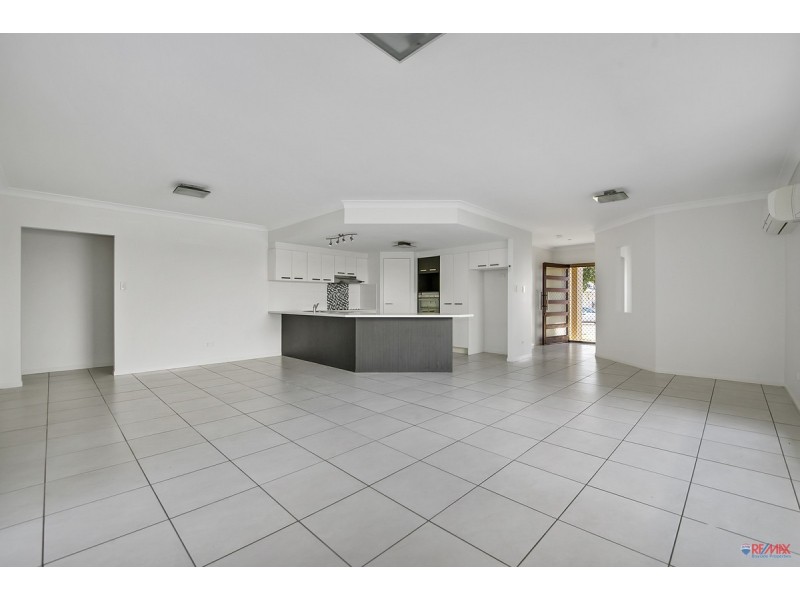 4 Raife Close, Wellington Point QLD 4160