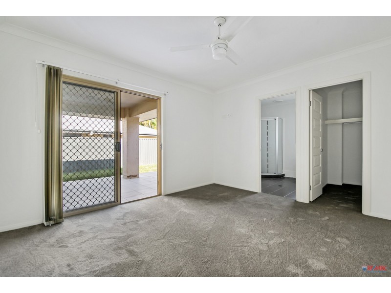 4 Raife Close, Wellington Point QLD 4160
