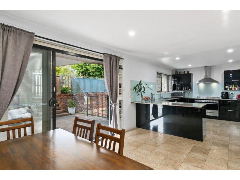 18 Brompton Street, Alexandra Hills QLD 4161