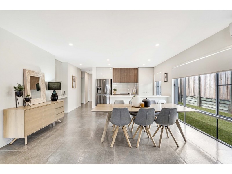 84 Ravenbourne Circuit, Capalaba QLD 4157