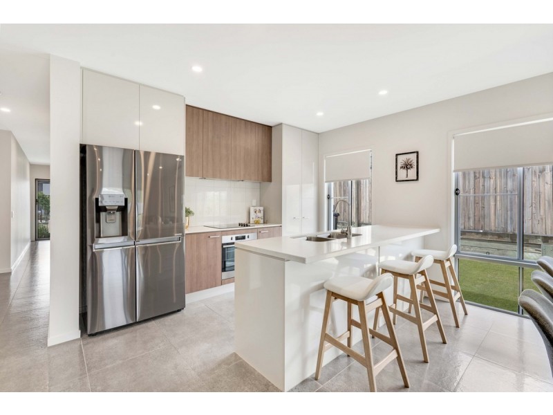 84 Ravenbourne Circuit, Capalaba QLD 4157