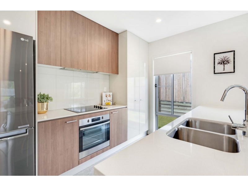 84 Ravenbourne Circuit, Capalaba QLD 4157