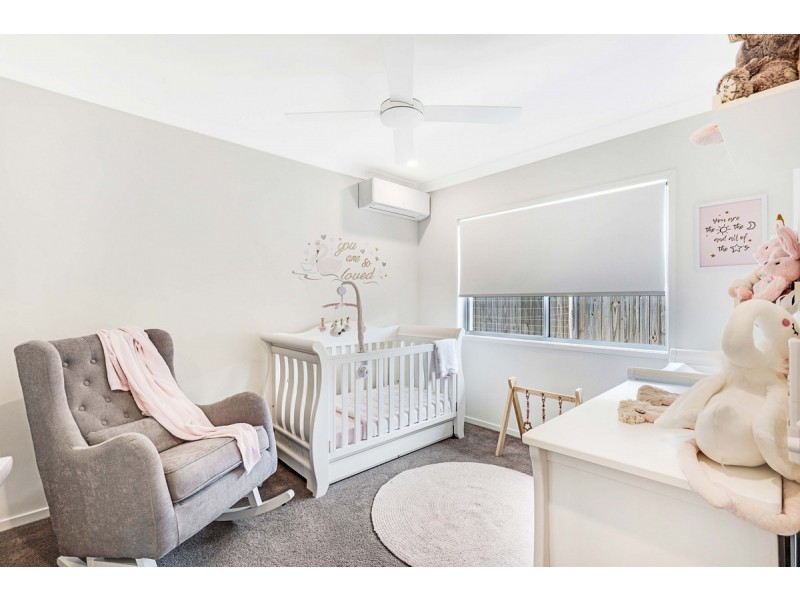 84 Ravenbourne Circuit, Capalaba QLD 4157
