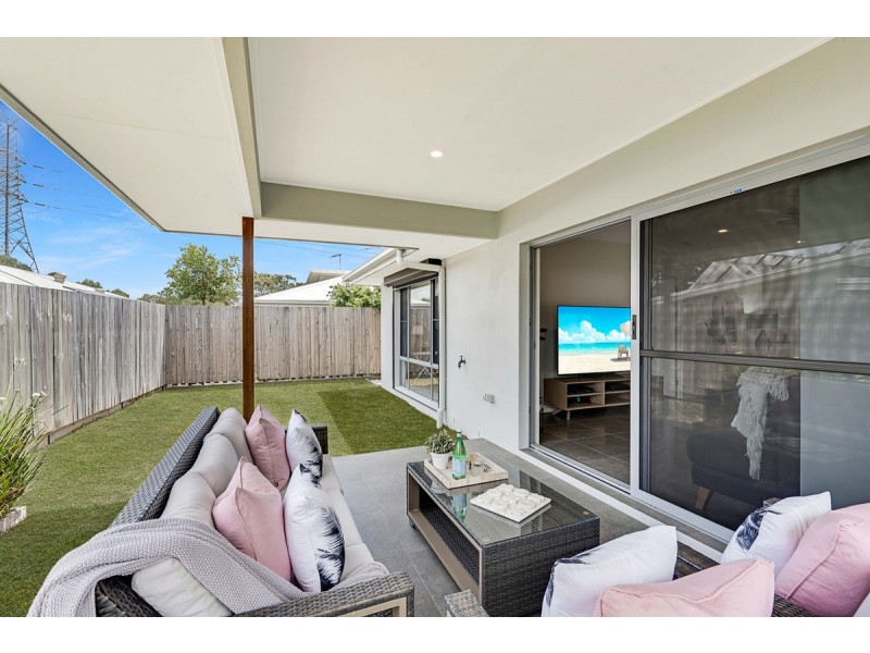 84 Ravenbourne Circuit, Capalaba QLD 4157