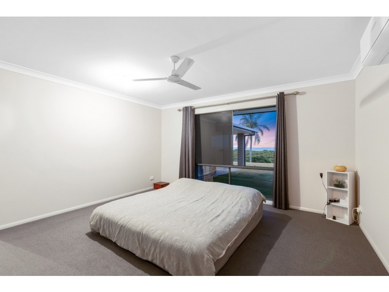 1 Jean Street, Thorneside QLD 4158