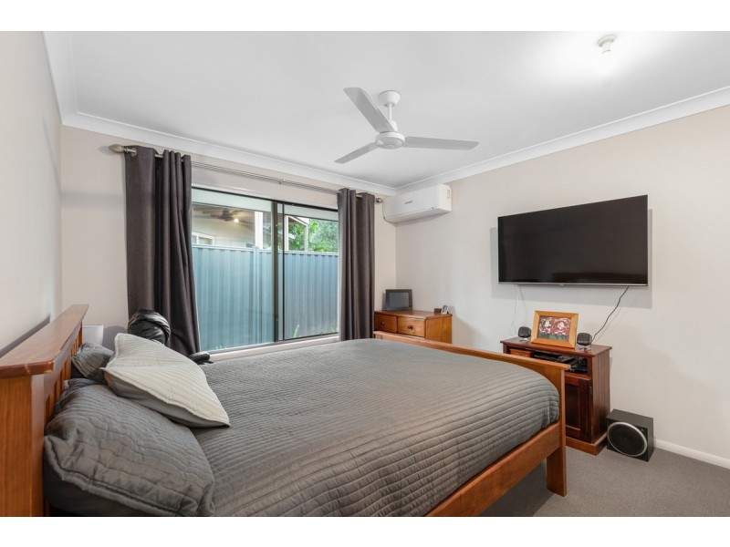1 Jean Street, Thorneside QLD 4158