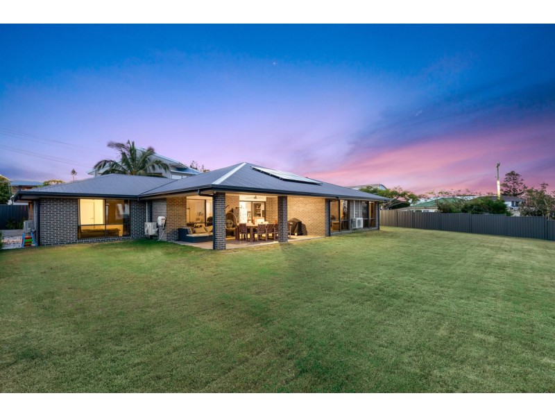 1 Jean Street, Thorneside QLD 4158