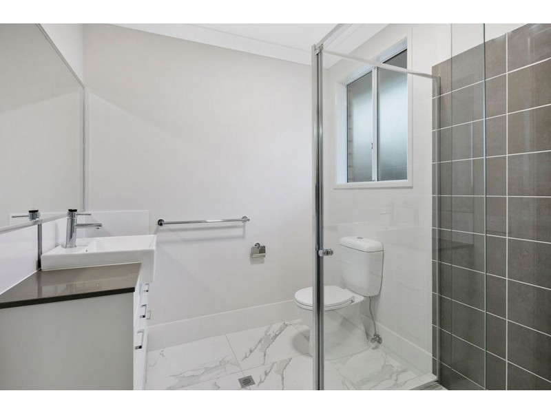 2/8 Katandra Court, Cleveland QLD 4163