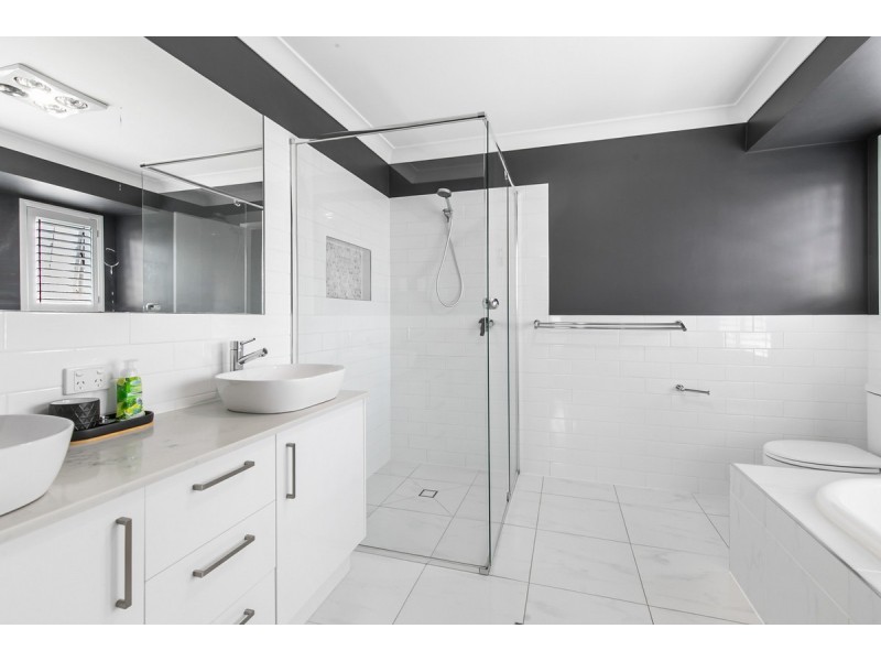 2 Karragarra Place, Thornlands QLD 4164
