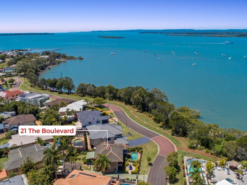 21 The Boulevard, Redland Bay QLD 4165