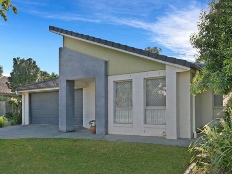 5 Shaw Place, Redland Bay QLD 4165