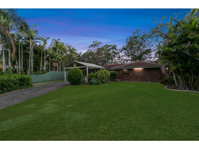 39 Catherine Street, Birkdale QLD 4159