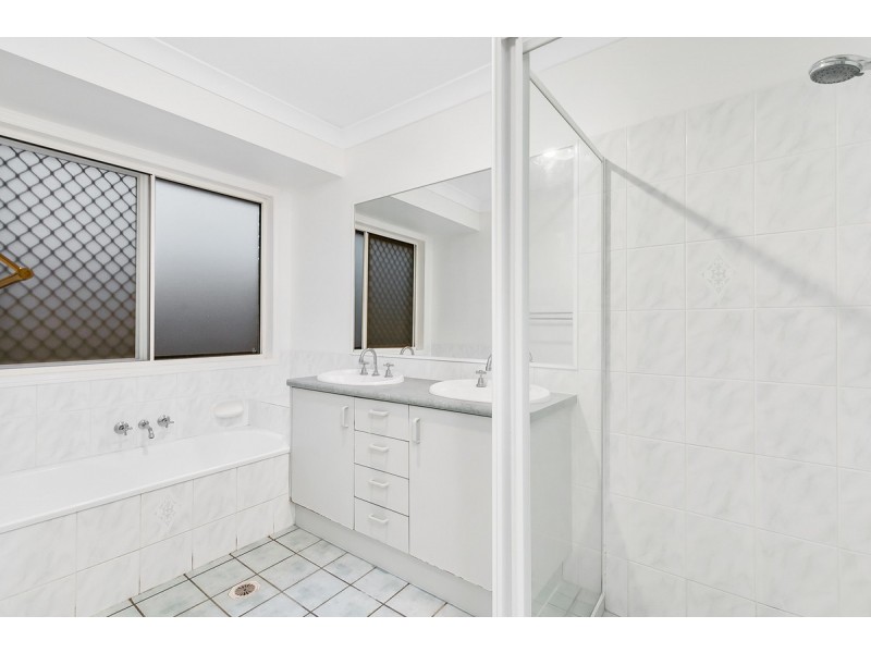 11 Amethyst Street, Alexandra Hills QLD 4161