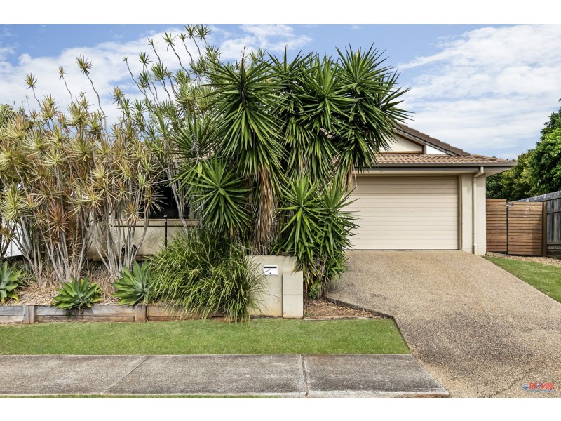 63 School Road, Victoria Point QLD 4165