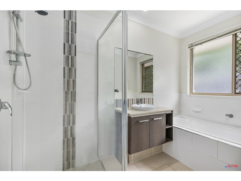 63 School Road, Victoria Point QLD 4165