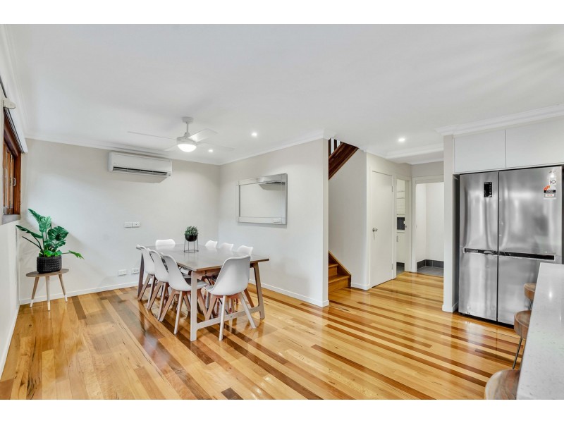 64 Thomas Street, Kangaroo Point QLD 4169