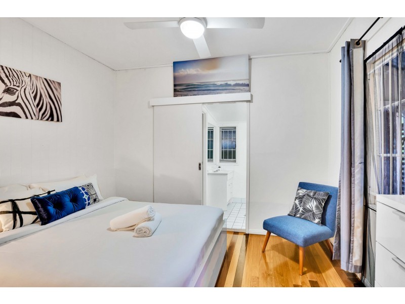 64 Thomas Street, Kangaroo Point QLD 4169
