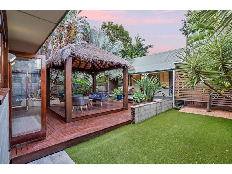 64 Thomas Street, Kangaroo Point QLD 4169