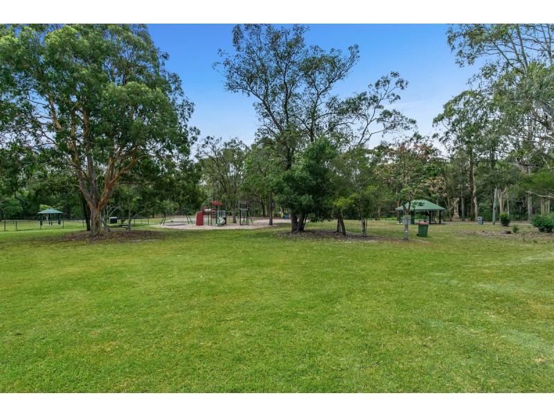 17 Brosnan Drive, Capalaba QLD 4157