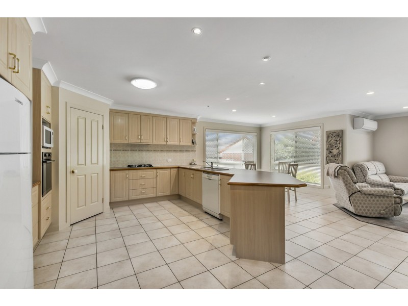 26 Queensbury Court, Wellington Point QLD 4160