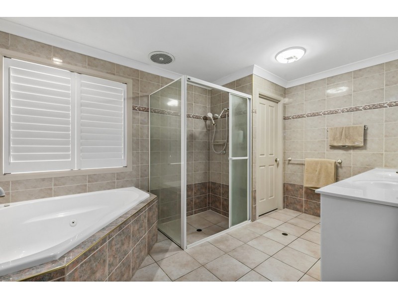 26 Queensbury Court, Wellington Point QLD 4160