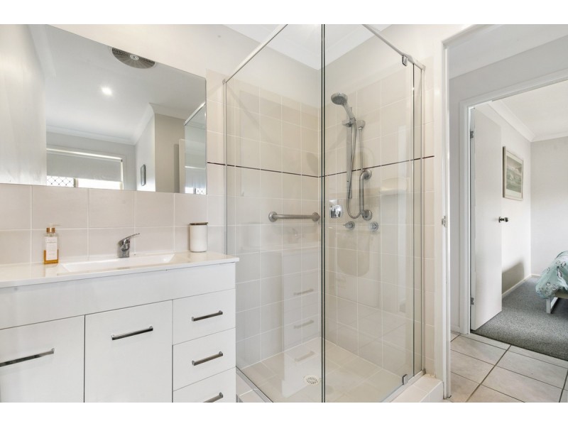 18/10-18 Barron Road, Birkdale QLD 4159