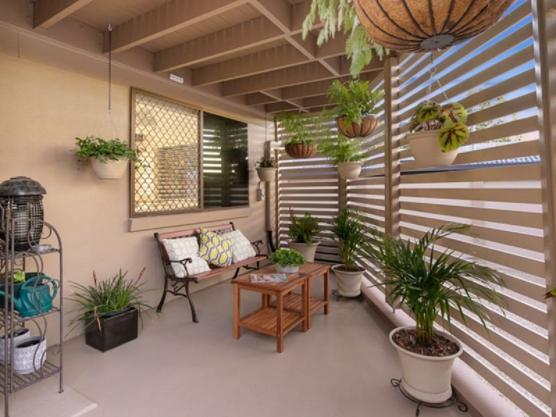 2 Lindon Street, Birkdale QLD 4159