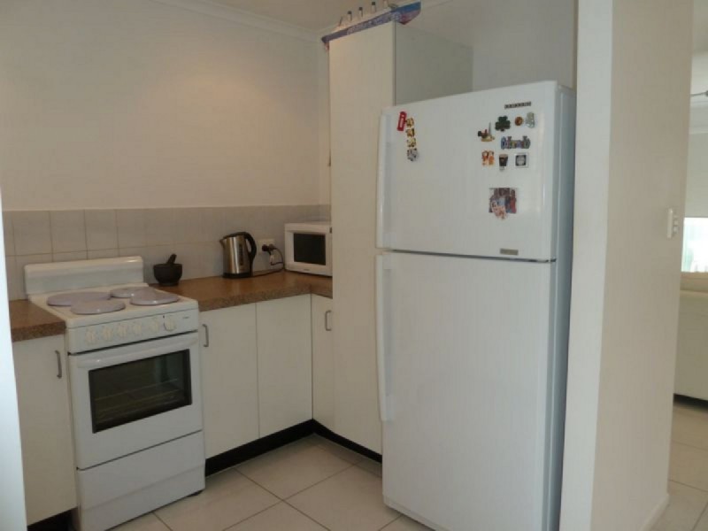 2/80 Ferry Road, Thorneside QLD 4158