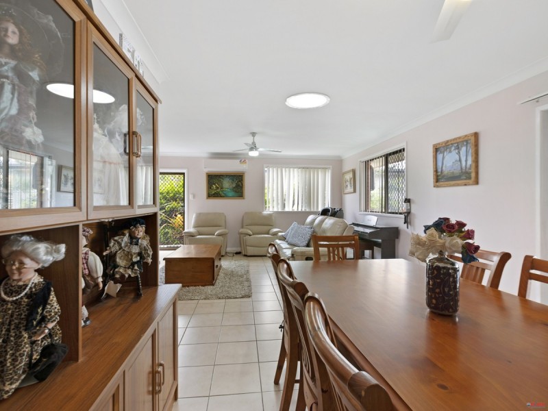 41 Spoonbill Street, Birkdale QLD 4159