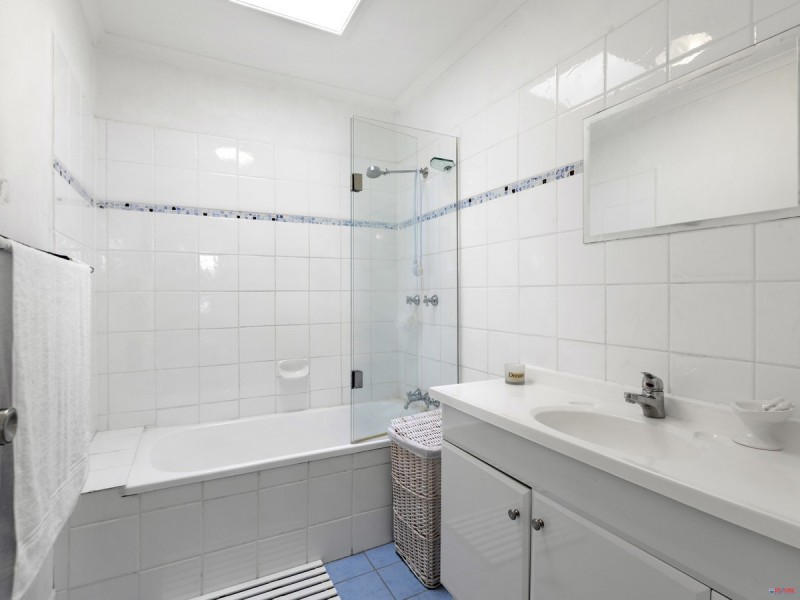 41 Spoonbill Street, Birkdale QLD 4159