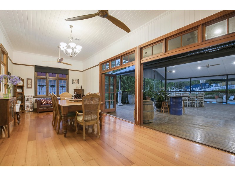 111 Warriewood Street, Chandler QLD 4155