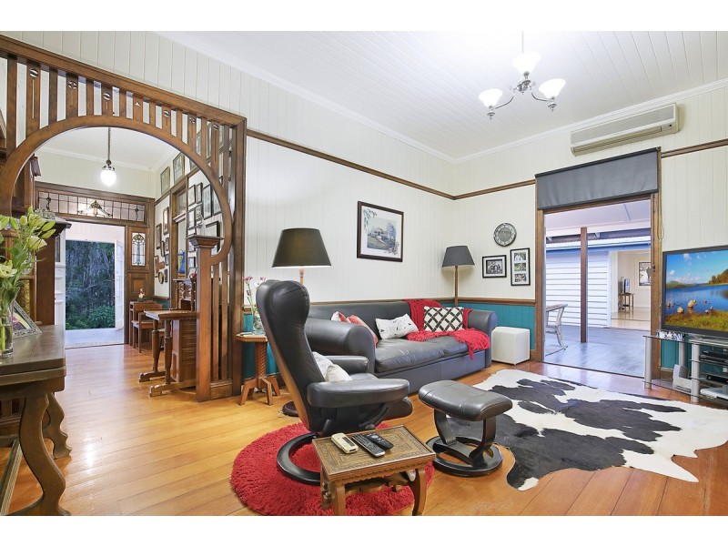 111 Warriewood Street, Chandler QLD 4155