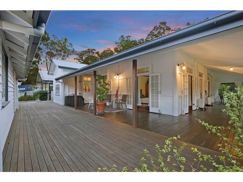 111 Warriewood Street, Chandler QLD 4155