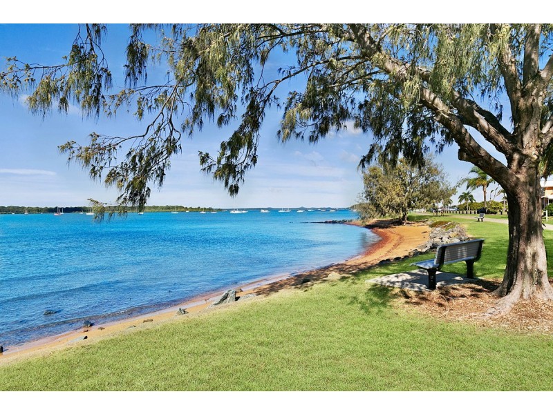 16 Orana Esplanade, Victoria Point QLD 4165