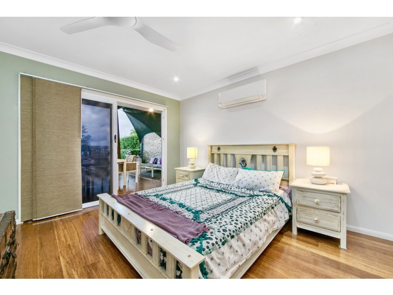 16 Orana Esplanade, Victoria Point QLD 4165