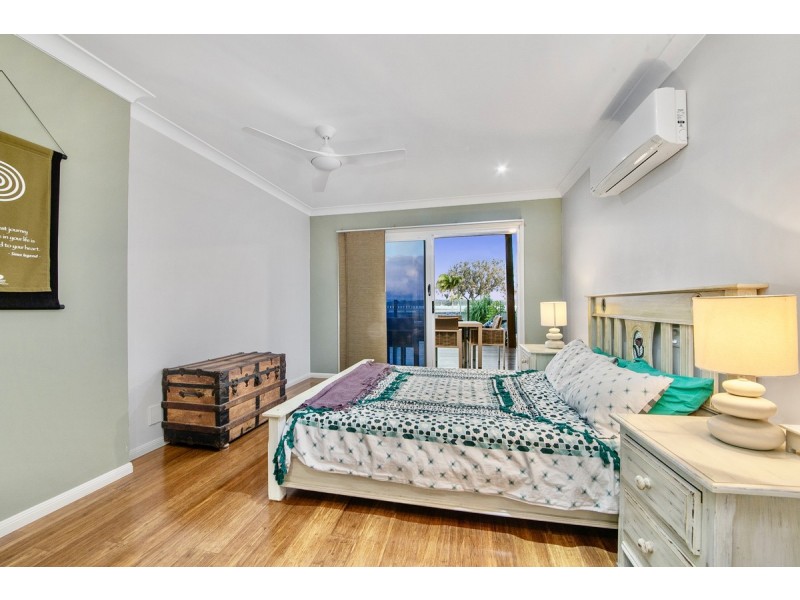 16 Orana Esplanade, Victoria Point QLD 4165