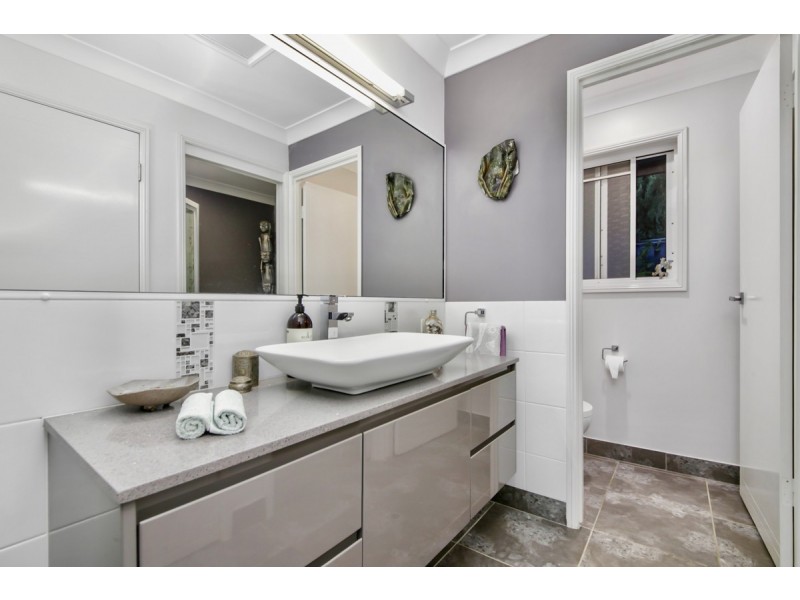 16 Orana Esplanade, Victoria Point QLD 4165