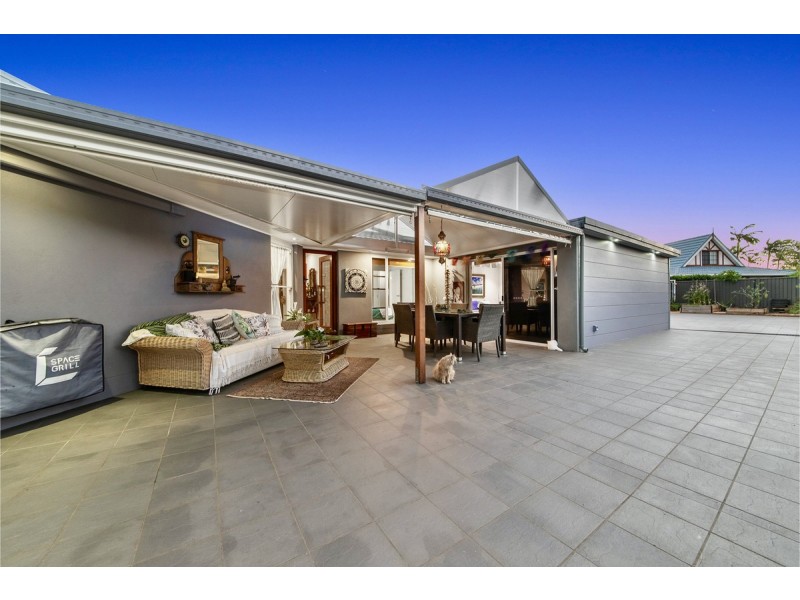 16 Orana Esplanade, Victoria Point QLD 4165