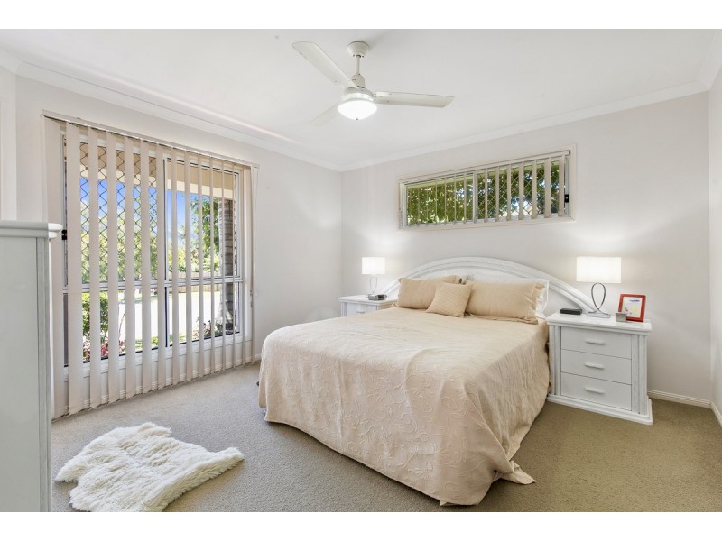 5 Pinecrest Place, Victoria Point QLD 4165
