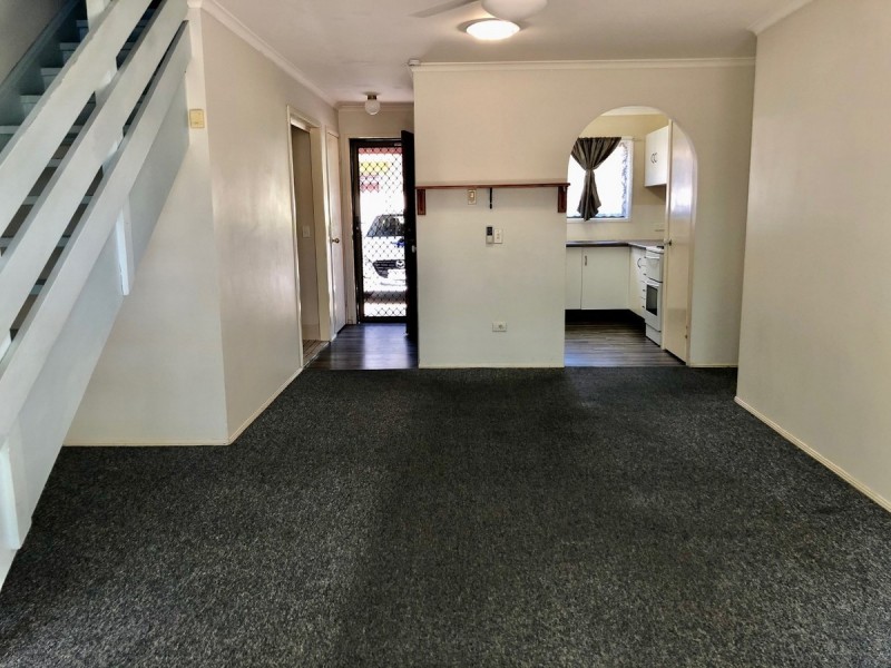 2/76 Mount Cotton Road, Capalaba QLD 4157