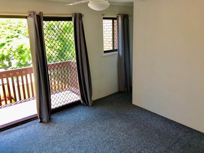 2/76 Mount Cotton Road, Capalaba QLD 4157