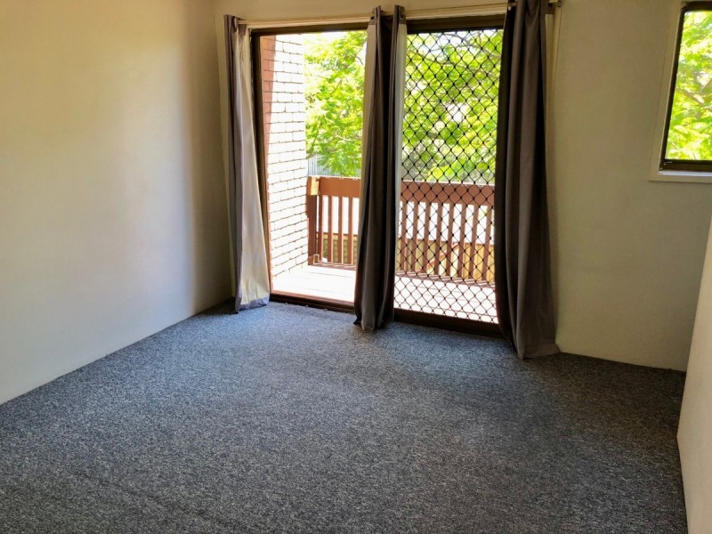 2/76 Mount Cotton Road, Capalaba QLD 4157